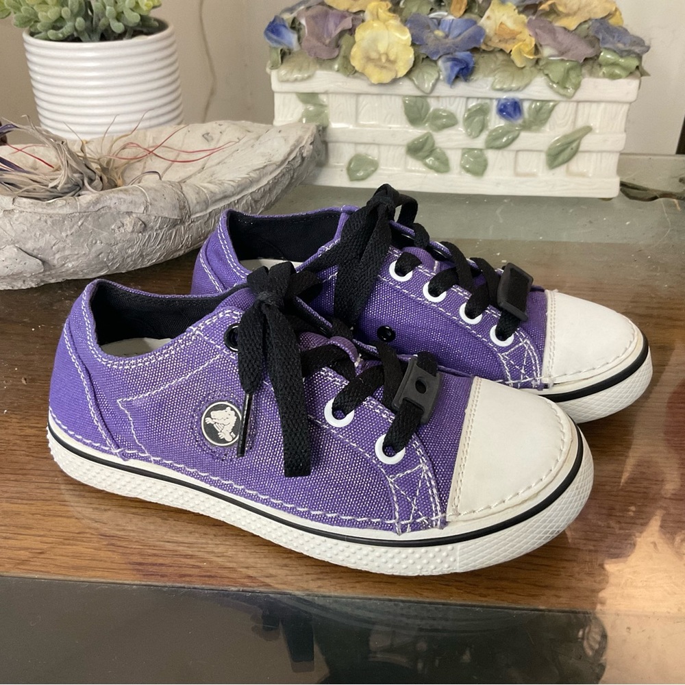 CROCS KIDS HOVER SNEAKERS SZ 11 NEW